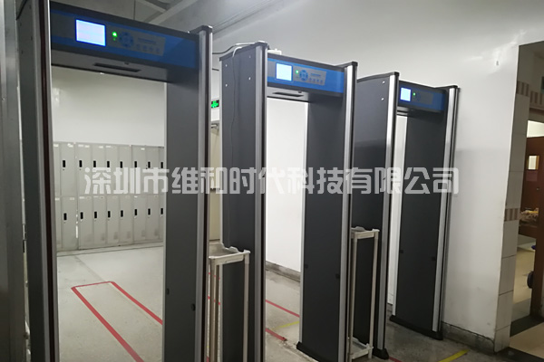 深圳市萬(wàn)邦速達(dá)_中糧地產(chǎn)_蘇州華豐購(gòu)買SD-8065型X光行李安檢機(jī)及HI-PE進(jìn)口安檢門[圖]