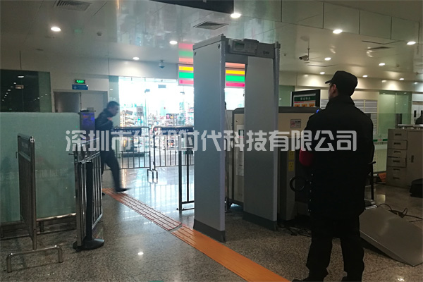 車站的安檢門主要檢查什么？有什么意義？