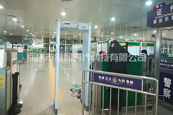 金屬探測安檢門市場價格是多少錢一臺？-4.jpg